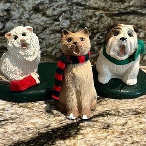 Charming Lot of 3 Byers Choice Pet Figurines Cats and Bulldog - Vintage 80s 90s